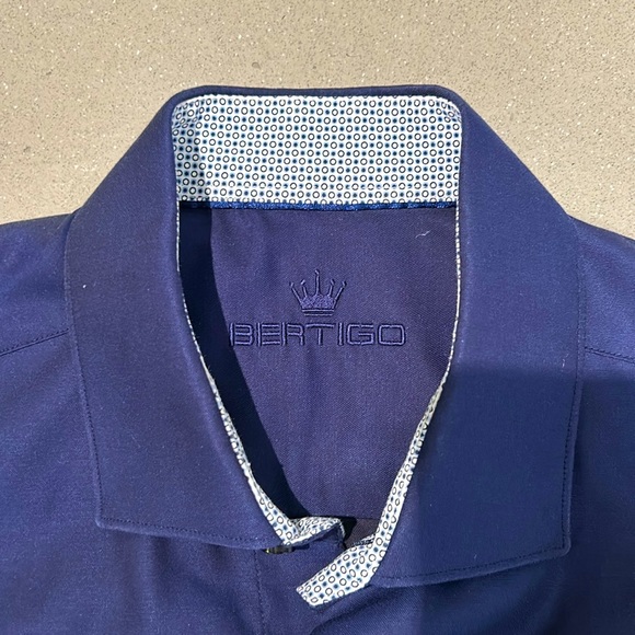 Men’s size Large navy blue dress shirt - Picture 2 of 3